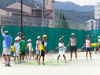 Tennis Clinic for elementary school students