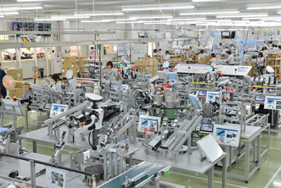 NEXTAGE- based automated assembly line