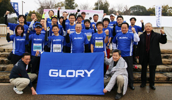 Corporate runners challenging the full marathon
