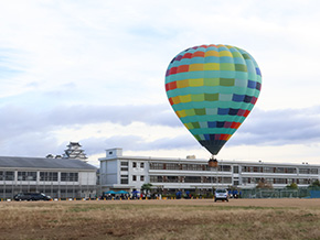 Enjoying the hot air balloon experience